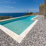 Androck Heaven Retreat Batsi